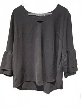 Merokeety Sz Xl Black Vneck Ruffle Sleeve Blouse